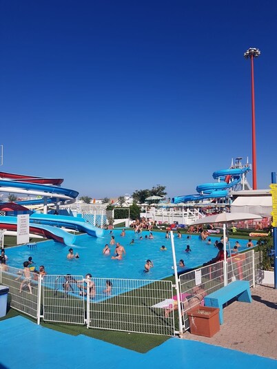 RICCIONE with BEACH and AQUAPARK INCLUDED /BEACH and AQUAPARK included !!!