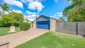 Exterior - 22 Bussey Street Bargara (BARGARA)