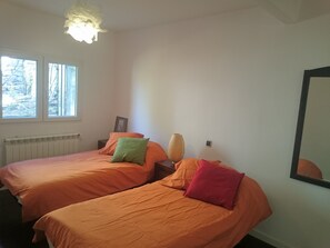 6 chambres, Wi-Fi, literie fournie, accessible en fauteuil roulant