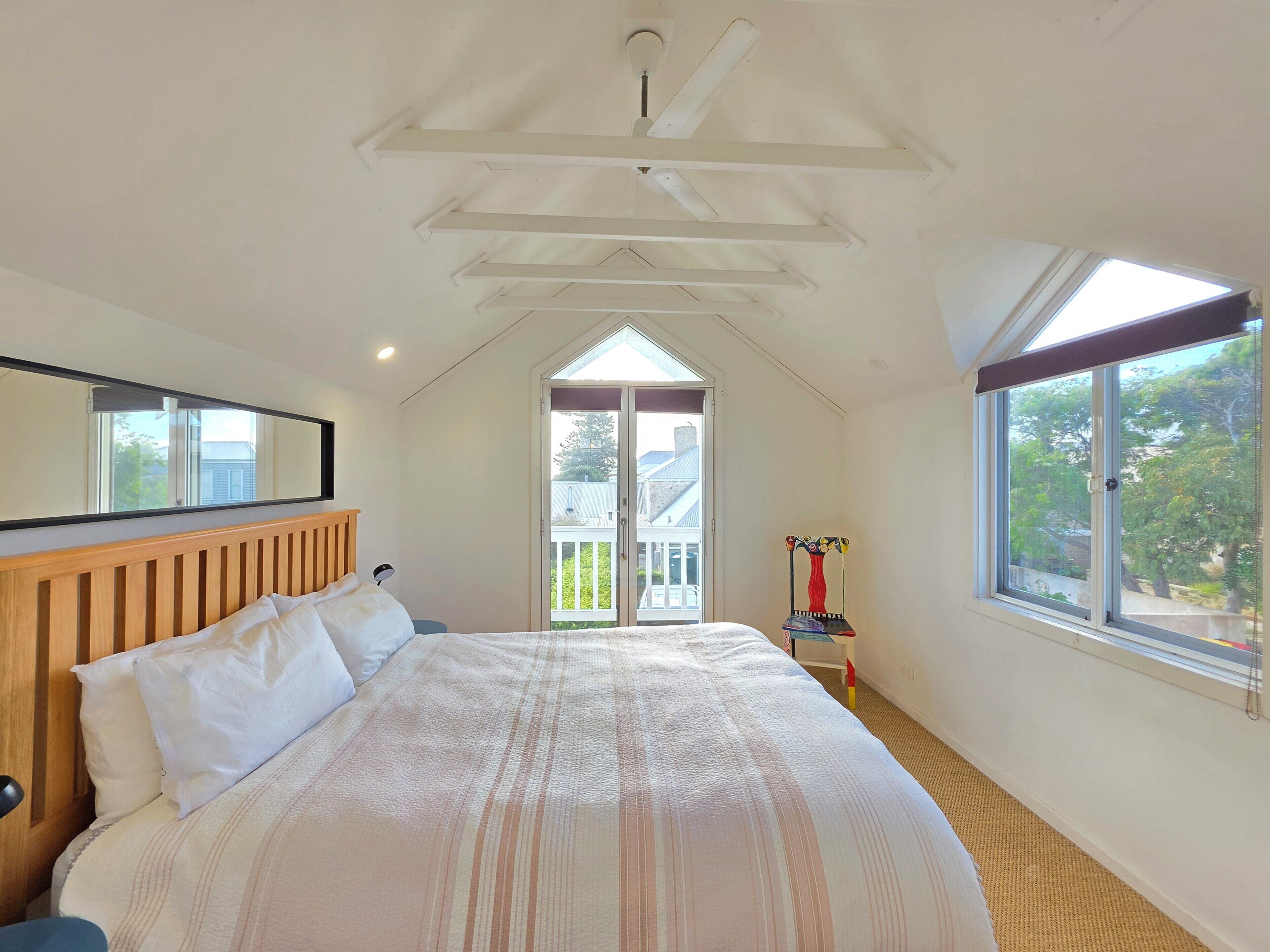 2 bedrooms