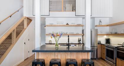 Outpost: Dogwood 2722