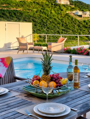 Piscine extérieure, piscine chauffée