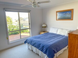 3 bedrooms - Miramare - Fantastic Family Holiday Home (Robe)