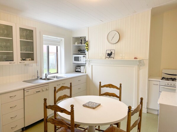 Fridge, microwave, dishwasher, toaster