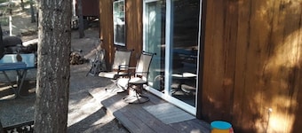 Winterfell - No Hidden Fees; Dog OK; King Bed