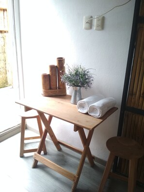 Double Room, 1 Double Bed | Blackout drapes, bed sheets - Hotel & Cabañas amara Café (Cuetzalan del Progreso)