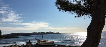 "Alienor", pequeño y encantador apartamento en el bosque de pinos a 120 m de la playa
