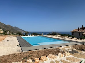 Alberca al aire libre 