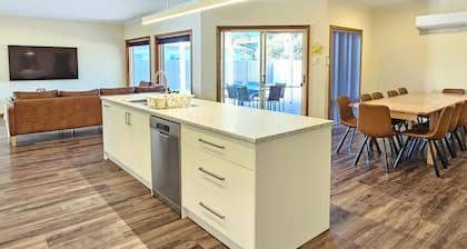 Tahara Lodge - Ideal for those larger families!