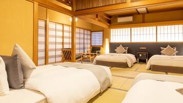 Superior Room | In-room safe, blackout drapes, free WiFi, bed sheets