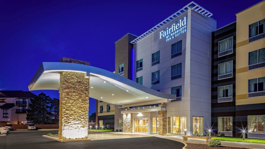 Fairfield by Marriott Port Clinton Waterfront