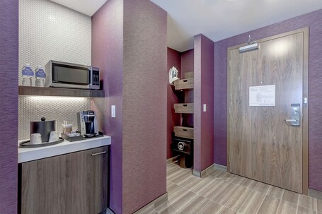 Hilton Garden Inn Toronto Brampton West - Image 57