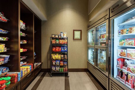 Hilton Garden Inn Toronto Brampton West - Image 23