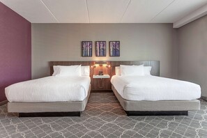 Suite, 2 Queen Beds, Accessible (Mobility & Hearing, Roll-in Shower) | In-room safe, desk, blackout drapes, soundproofing - Hilton Garden Inn Toronto Brampton West (Brampton)