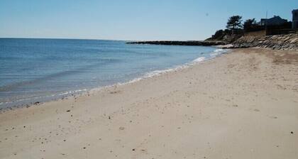 400 Yards to the Beach! Dogs Welcome!