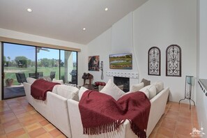 Smart TV, fireplace, printers