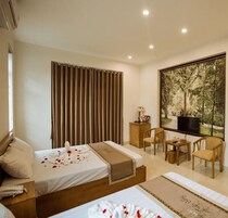 迷你吧、办公桌、隔音、免费 WiFi