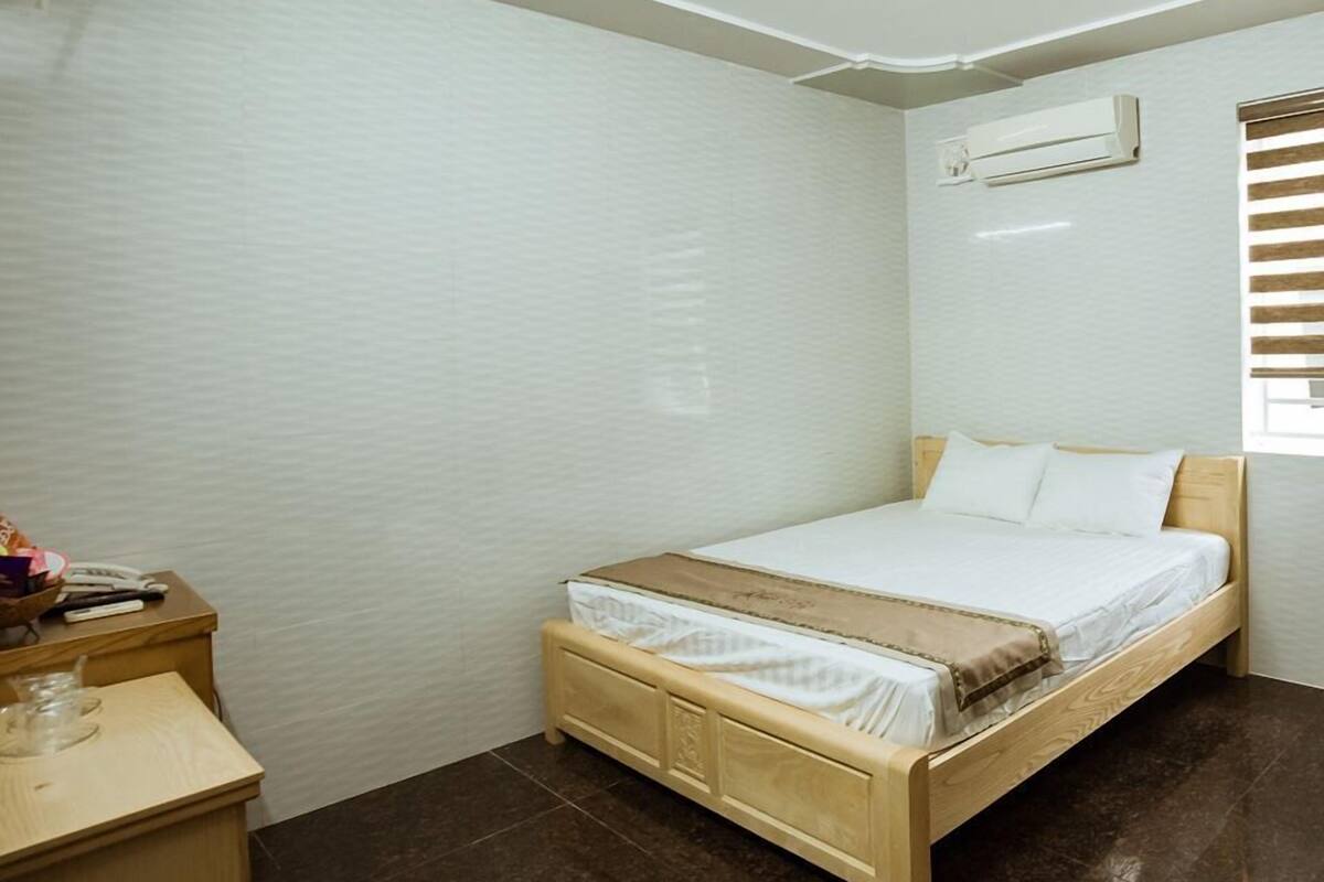 มินิบาร์, โต๊ะทำงาน, ห้องเก็บเสียง, Wi-Fi ฟรี