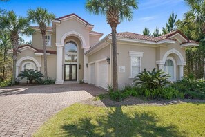 Exterior - Aqua Tranquility - Waterfront with Pool in Destiny East (Destin)