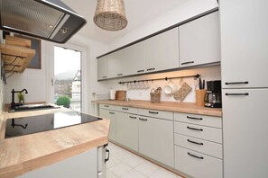 Kühlschrank, Ofen, Geschirrspüler