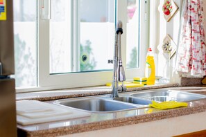 Villa Confort, 4 chambres | Cuisine privée