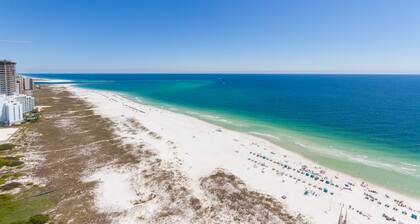Labor Day avail start Saturday. 3 bdr gulf front sleeps 8 Lovely condo! C tower