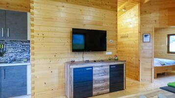 2 camere, culla da viaggio, Wi-Fi gratuito, lenzuola