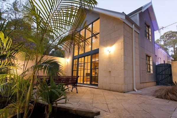 Outside lighting automatically comes on at sunset and turns off at 11pm.