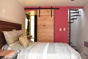 1 bedroom, iron/ironing board, Internet, bed sheets