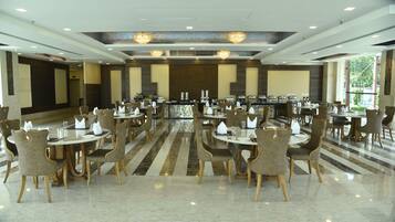 Daily buffet breakfast (INR 599 per person)