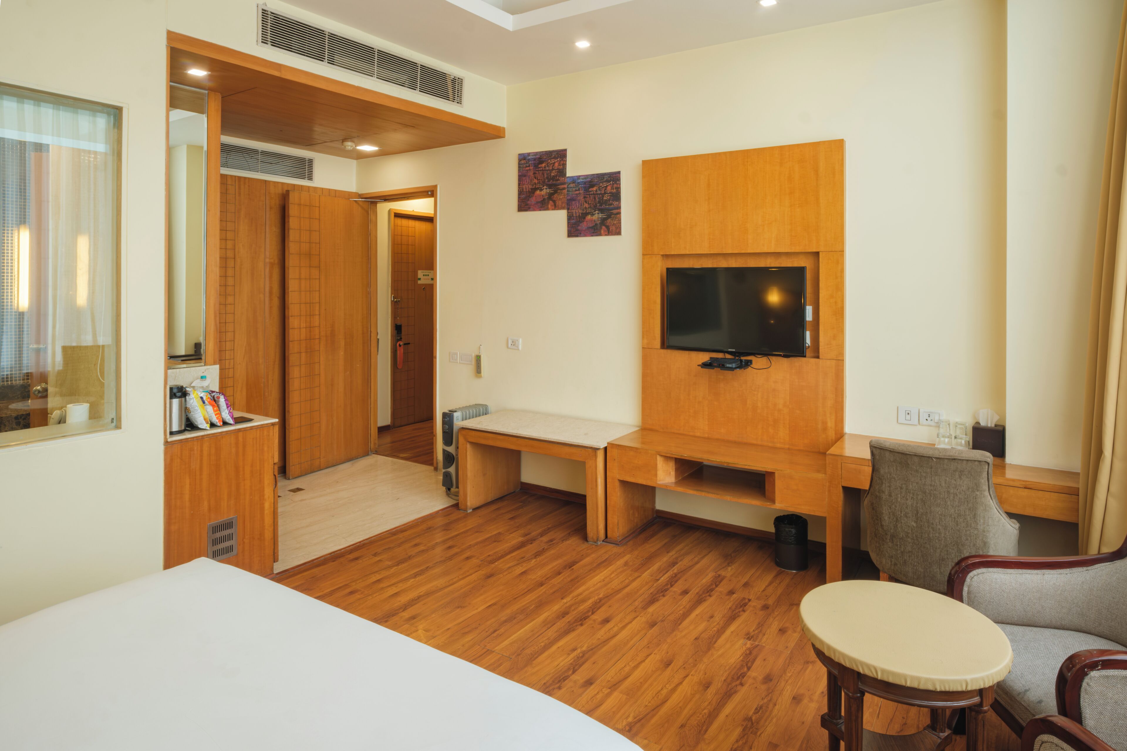 Foto - Opulent by Udman Chhattarpur