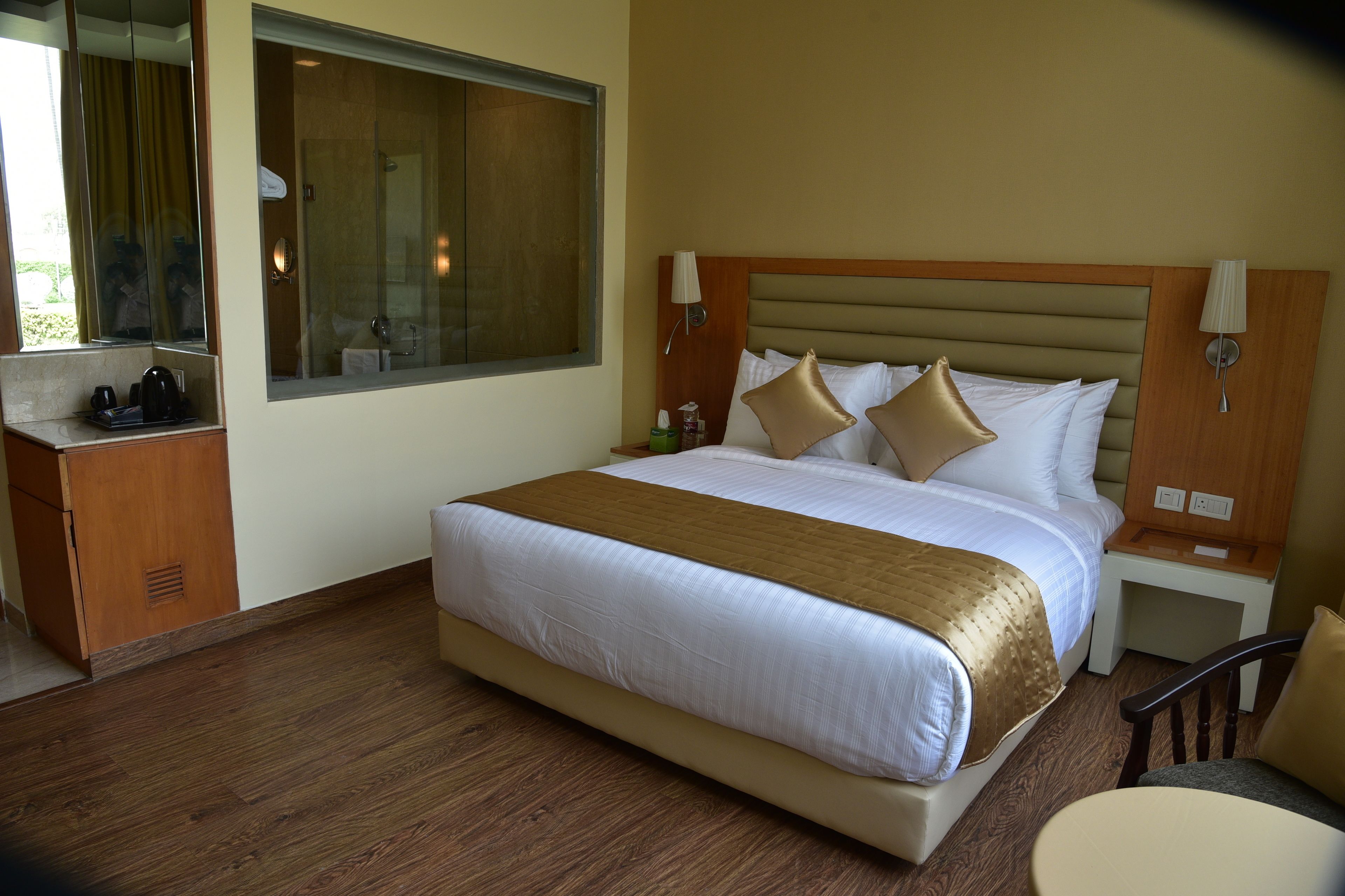 Foto - Opulent by Udman Chhattarpur