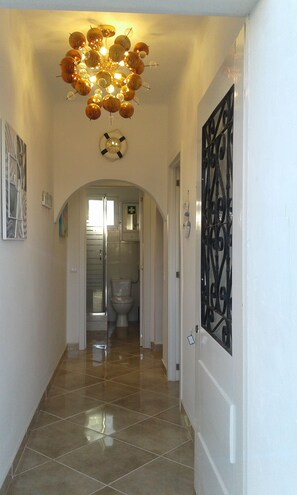 Interior - 3 bedroom 2 bathroom house ten minutes walk from the beach (Vila Nova de Cacela)
