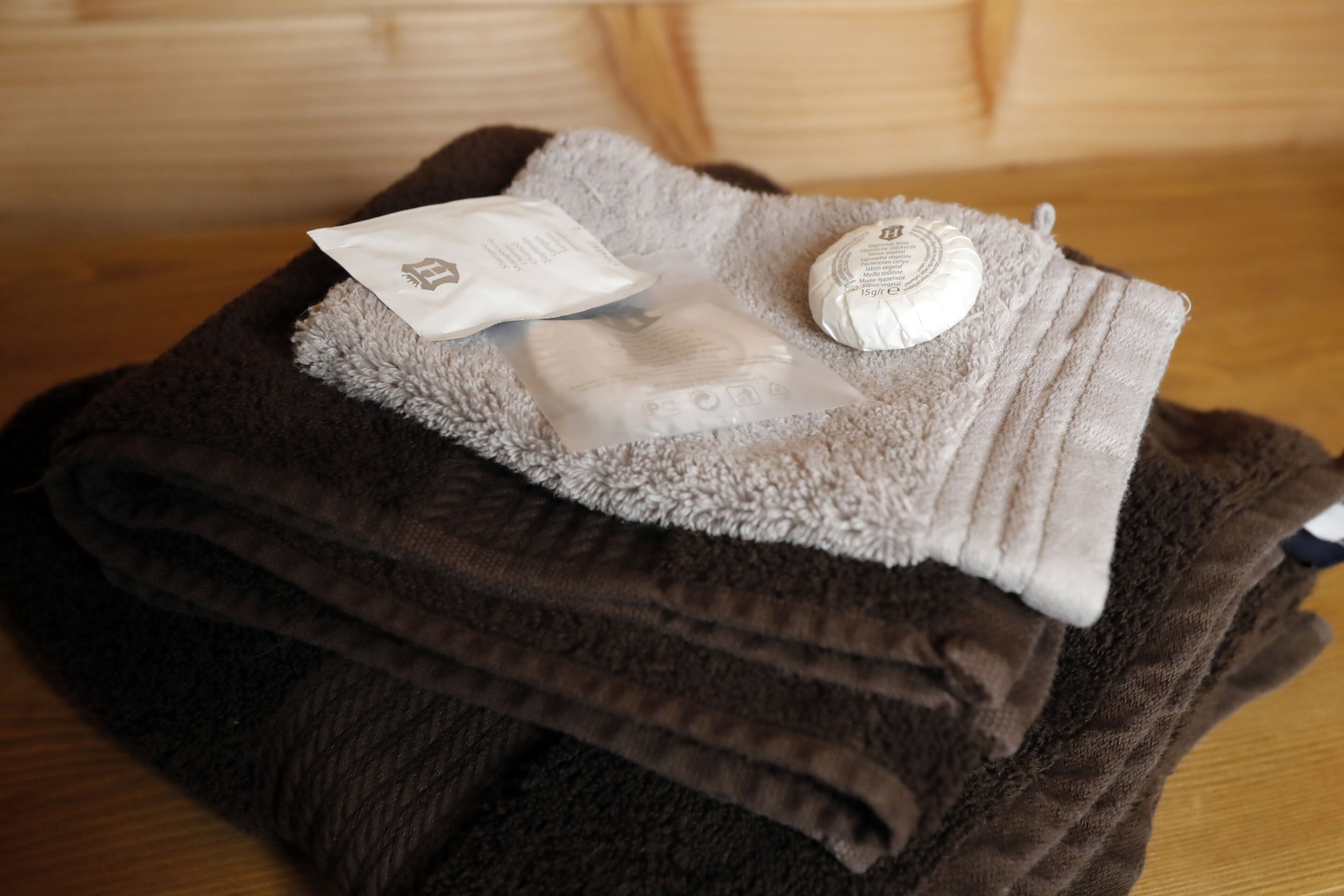 Bathroom amenities