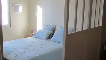 Suite Familiale (Aix) | 1 chambre, literie de qualité supérieure, décoration personnalisée