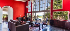 Interior - Villa Le Plessis (Sainte-Rose)