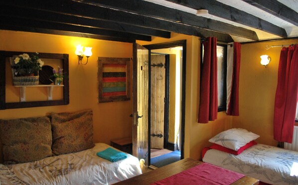 2 habitaciones, wifi y ropa de cama
