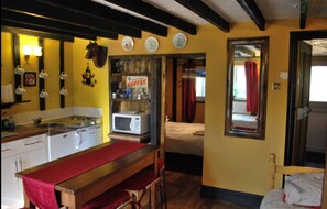 2 habitaciones, wifi y ropa de cama