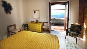 3 Schlafzimmer, Bügeleisen/Bügelbrett, Bettwäsche