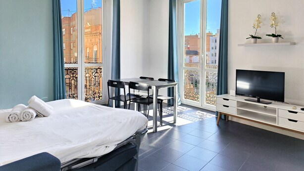 1 dormitorio, caja fuerte, tabla de planchar con plancha y wifi gratis