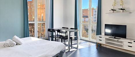 In-room safe, iron/ironing board, free WiFi, bed sheets