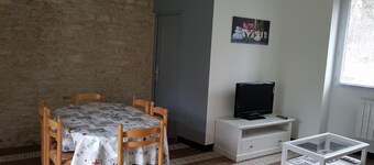 APT T2 1 - 6 people with terrace & garden 3 minutes from the Futuroscope