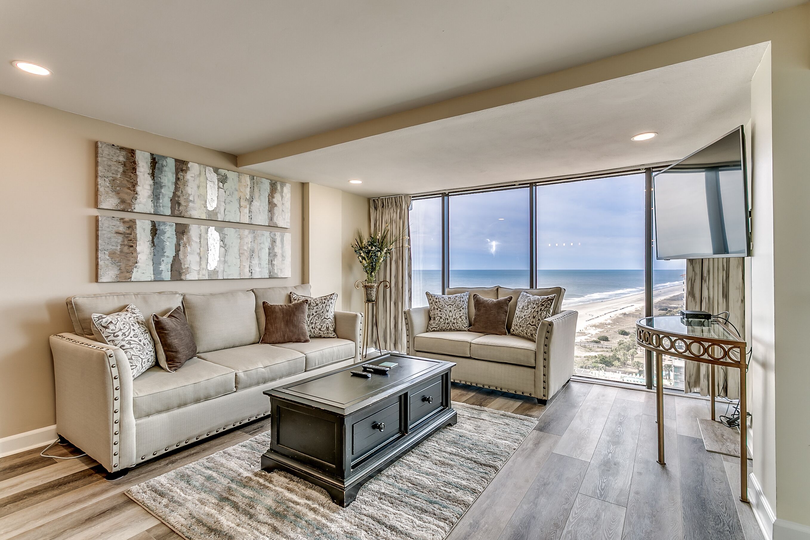 Luxury 3 Bedroom 2 Bath Oceanfront Condo - Available by Luxury Beach Rentals