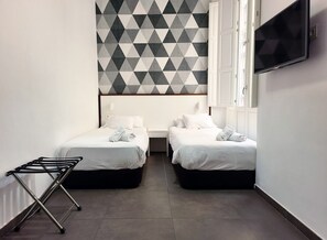In-room safe, iron/ironing board, free WiFi, bed sheets