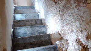 Interior entrance - White Luxury Suite (Ostuni)