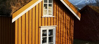 Apartment near Lavangen church, Krambuvika village museum, Polar Park 