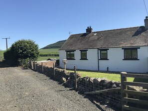 Cottage, Multiple Beds | Exterior - East Cottage, Parbroath Farm Near Cupar in Fife (Cupar)