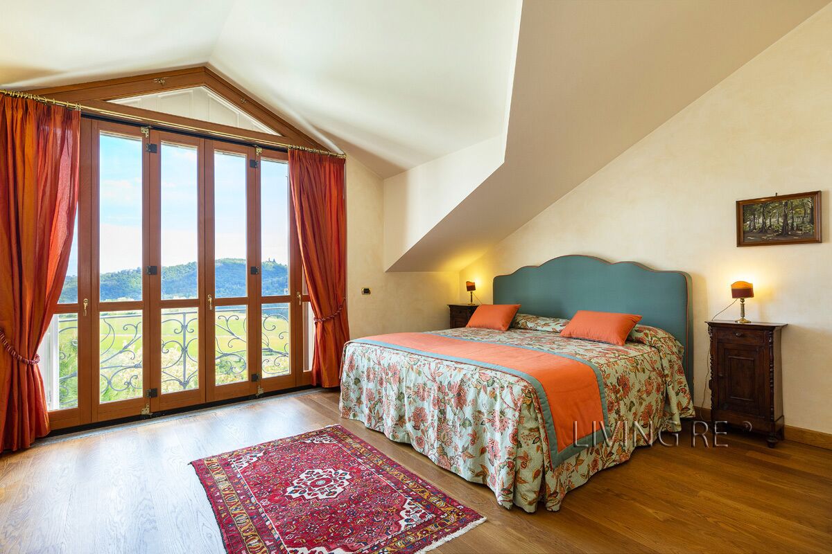 7 slaapkamers, een strijkplank/strijkijzer, gratis wifi, beddengoed