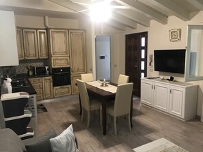 Interior - Nonni's House-Portese1 (San Felice del Benaco)