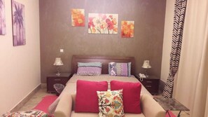 Villa, 6 Bedrooms, Private Pool - North Coast Marassi Villa V72 with Pool (El Alamein)